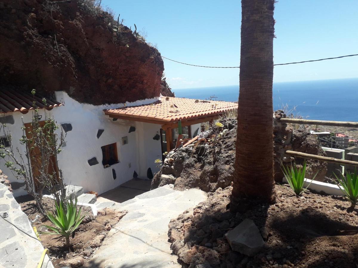 Casa Rural Alessia With Jacuzzi ,Garden & Swimming Pool سانتا كروز دي تينيريف المظهر الخارجي الصورة