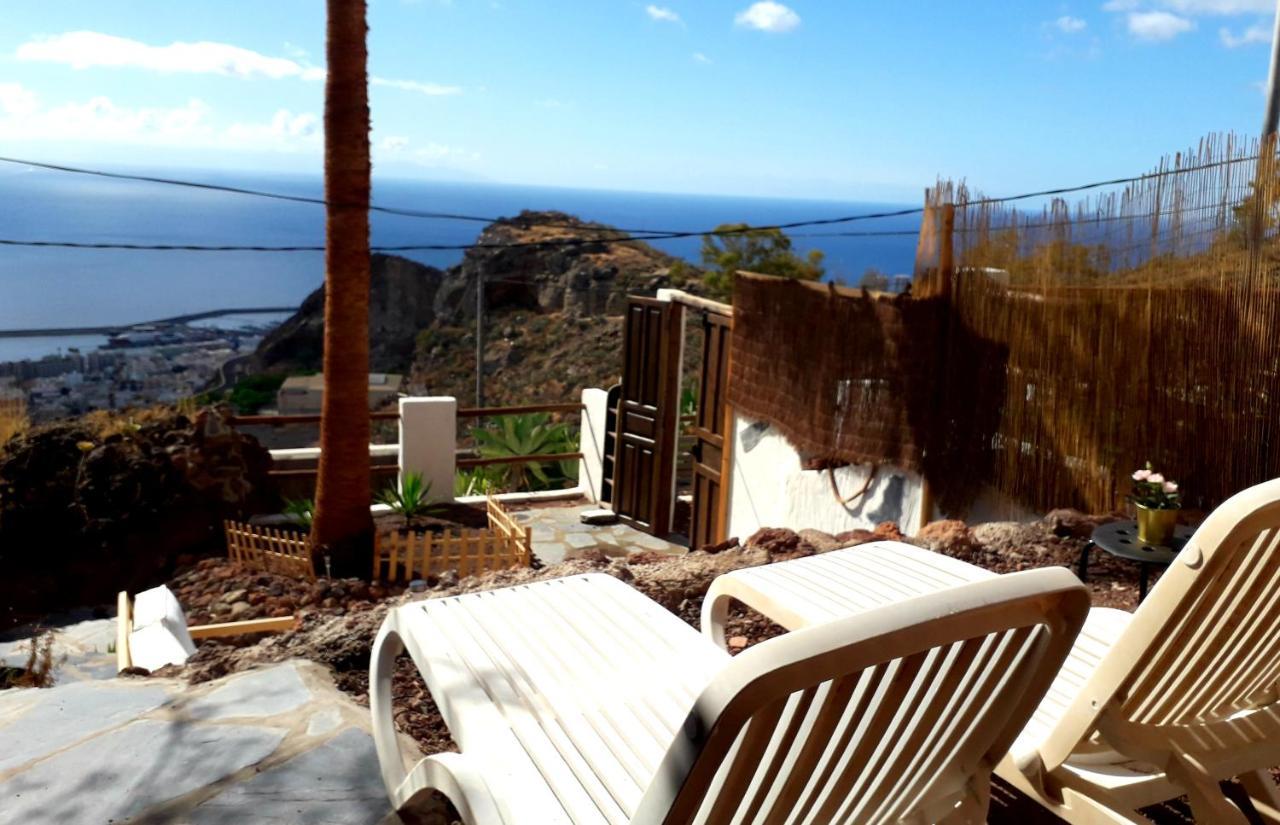 Casa Rural Alessia With Jacuzzi ,Garden & Swimming Pool سانتا كروز دي تينيريف المظهر الخارجي الصورة